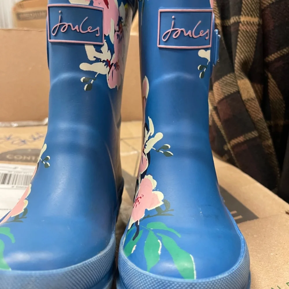 Joules Toddler blue floral rainboots size 9